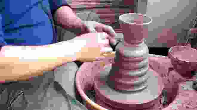陶芸で高速茶碗作り！ひたすら茶碗を作る動画です。美濃土、もぐさ土